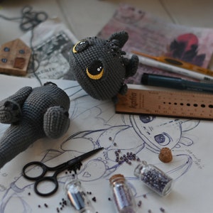 Patrón de ganchillo para dragón negro PDF Inglés, Español, Francia amigurumi imagen 5