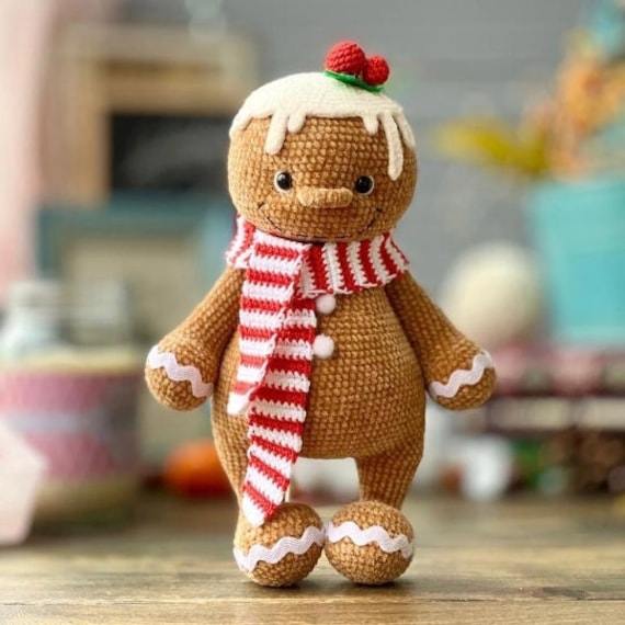 Crochet pattern christmas toy the gingerbread man