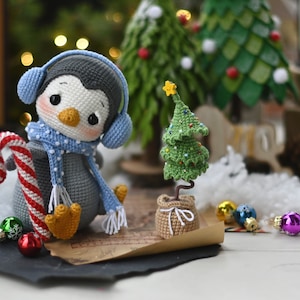 Crochet pattern for Penguin Pin the christmas toy, PDF English, France amigurumi xmas image 1