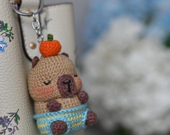 Wzór szydełkowy na brelok z kapibarą w formacie PDF po angielsku amigurumi