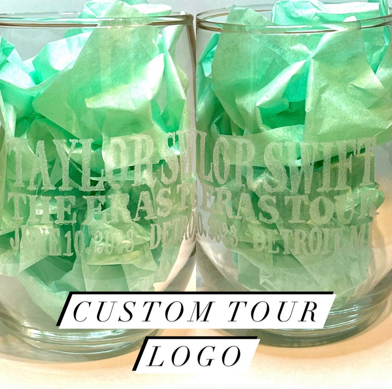 Bicchiere da vino senza stelo inciso a mano del tour Custom Eras immagine 9