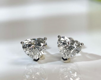 IGI Certified 3 CTW D/VS1–E/VVS2 Heart-Shaped Lab-Grown Diamond Stud Earrings, 18K White Gold