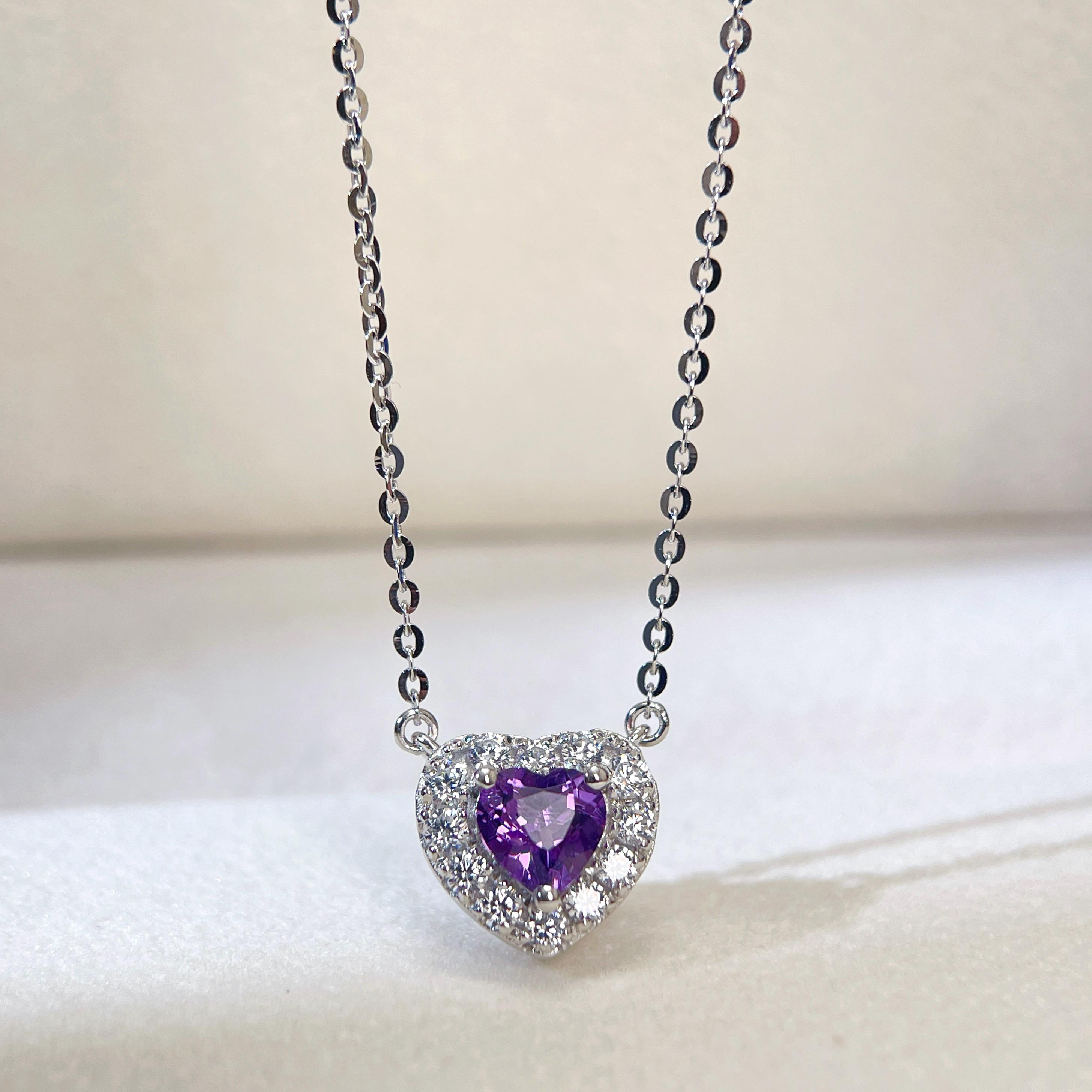 Pendentif coeur d'amour en argent sterling avec zircon cubique violet - France