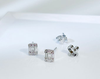 Diamond Baguette earring in 18k Solid Gold  2/5ct . tw.