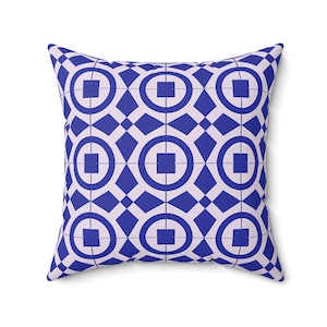 Blue and White Chic Geometric Pillow Cover, Modern Home Decor, Throw Pillow, Square Cushion, Stylish Accent Pillow, Bedroom Decoration