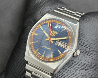 Vintage Refurbished Seiko 5 Automatic Day/Date Japan Men's Wrist Watch