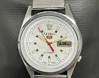 Reloj de pulsera automático Seiko 5 con día y fecha, vintage y renovado, para hombre, Japón