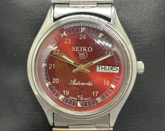 Vintage Refurbished Seiko 5 Automatic Day/Date Japan Men's Wrist Watch