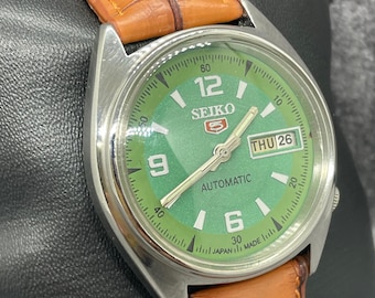Reloj de pulsera automático Seiko 5 con día y fecha, vintage y renovado, para hombre, Japón