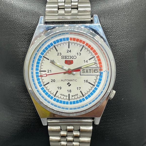 Vintage Refurbished Seiko 5 Automatic Day/Date Japan Men's Wrist Watch