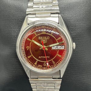 Vintage Refurbished Seiko 5 Automatic Day/Date Japan Men&#39;s Wrist Watch
