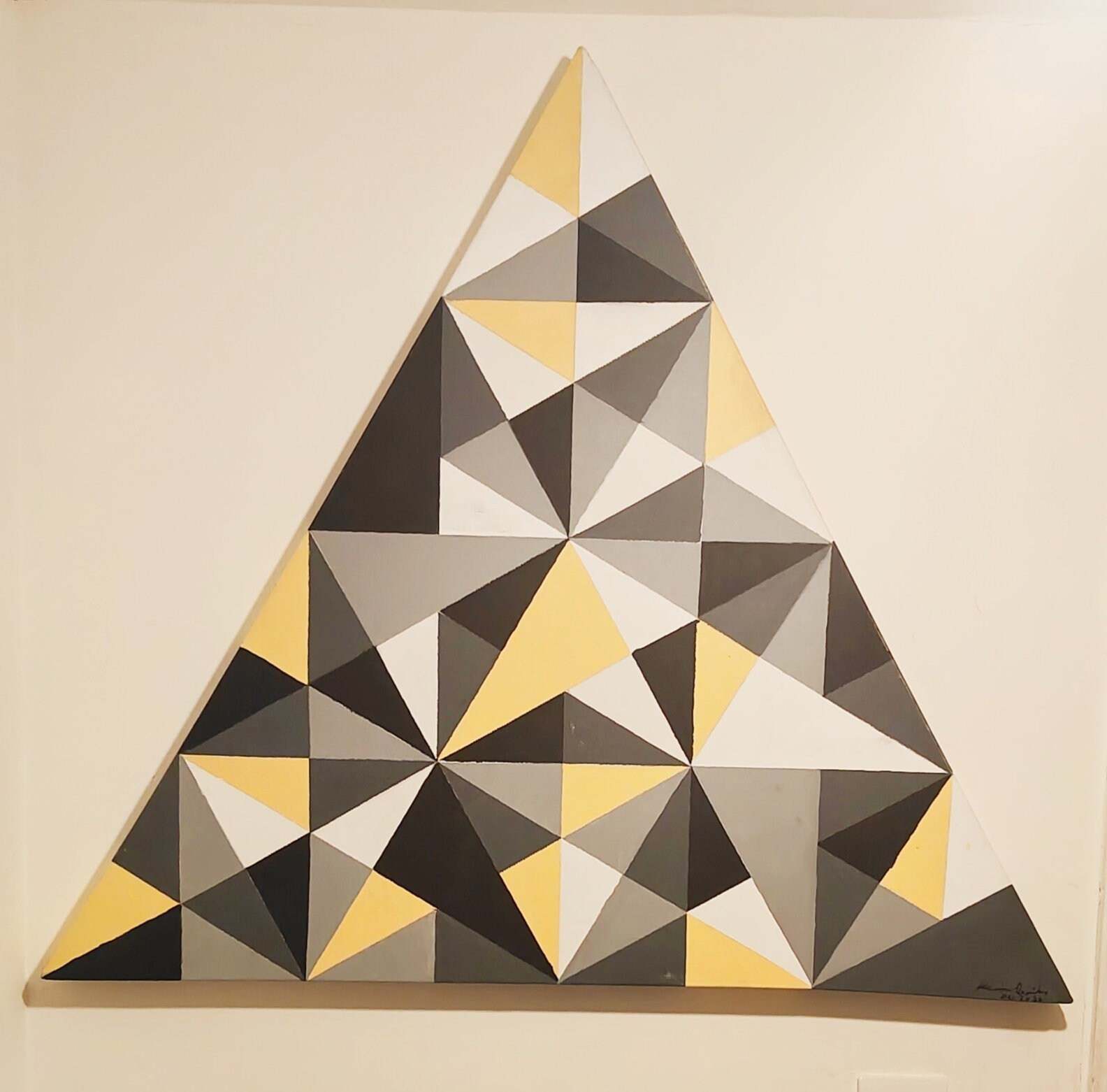 The broken triangle.