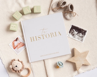 Livre de Naissance - Album Photos, Cadeau Naissance 132 Pages, Scrapbooking – Bébés Garçons et Filles – Photos 10x15 et 13x18 cm – Gris