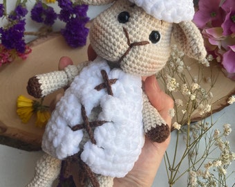 Oto the lamb, amigurumi pattern