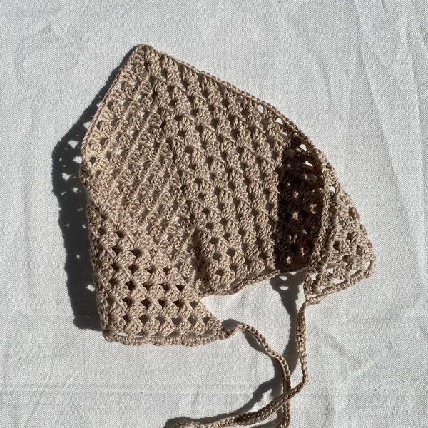 Bandana de crochet | Pañuelo triangular de ganchillo | Accesorios y complementos para el pelo | Ideal para primavera y verano