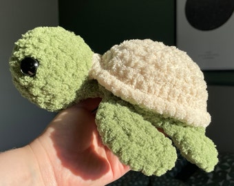 Crocheted fluffy turtle, amigurumi, plush toy, cuddly toy, fluffy, gift, soft, handmade