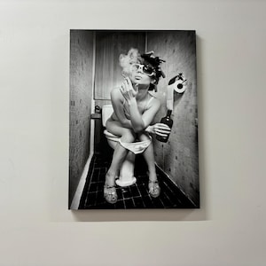Funny Retro Bathroom Wall Art – Black & White Woman on Toilet Poster