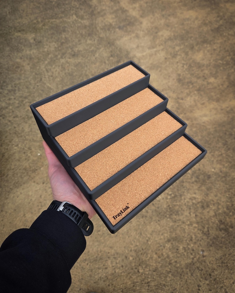 Organizador de exhibición de objetos antiestrés escalonados Traylink™ – Forrado de corcho, impreso en 3D imagen 7