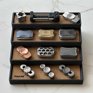 Organizador de exhibición de objetos antiestrés escalonados Traylink™ – Forrado de corcho, impreso en 3D imagen 3