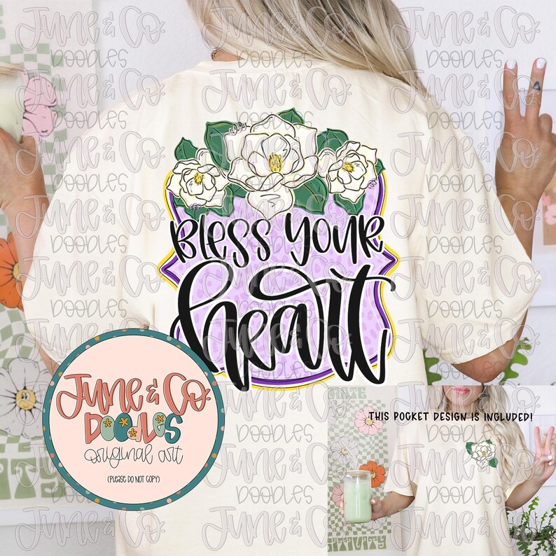 Pode incluir: Uma camiseta branca com um design floral roxo e verde e o texto "Bless your heart". O design inclui uma coroa de flores com flores brancas e folhas verdes. O texto est&aacute; em fonte preta com contorno roxo. A camiseta &eacute; um design de sublima&ccedil;&atilde;o pronto para ser estampado em uma camiseta.