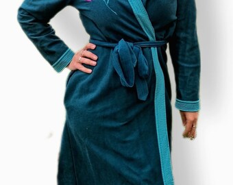 Vintage 1980s St Michael Green embroided dressing gown robe size UK 12