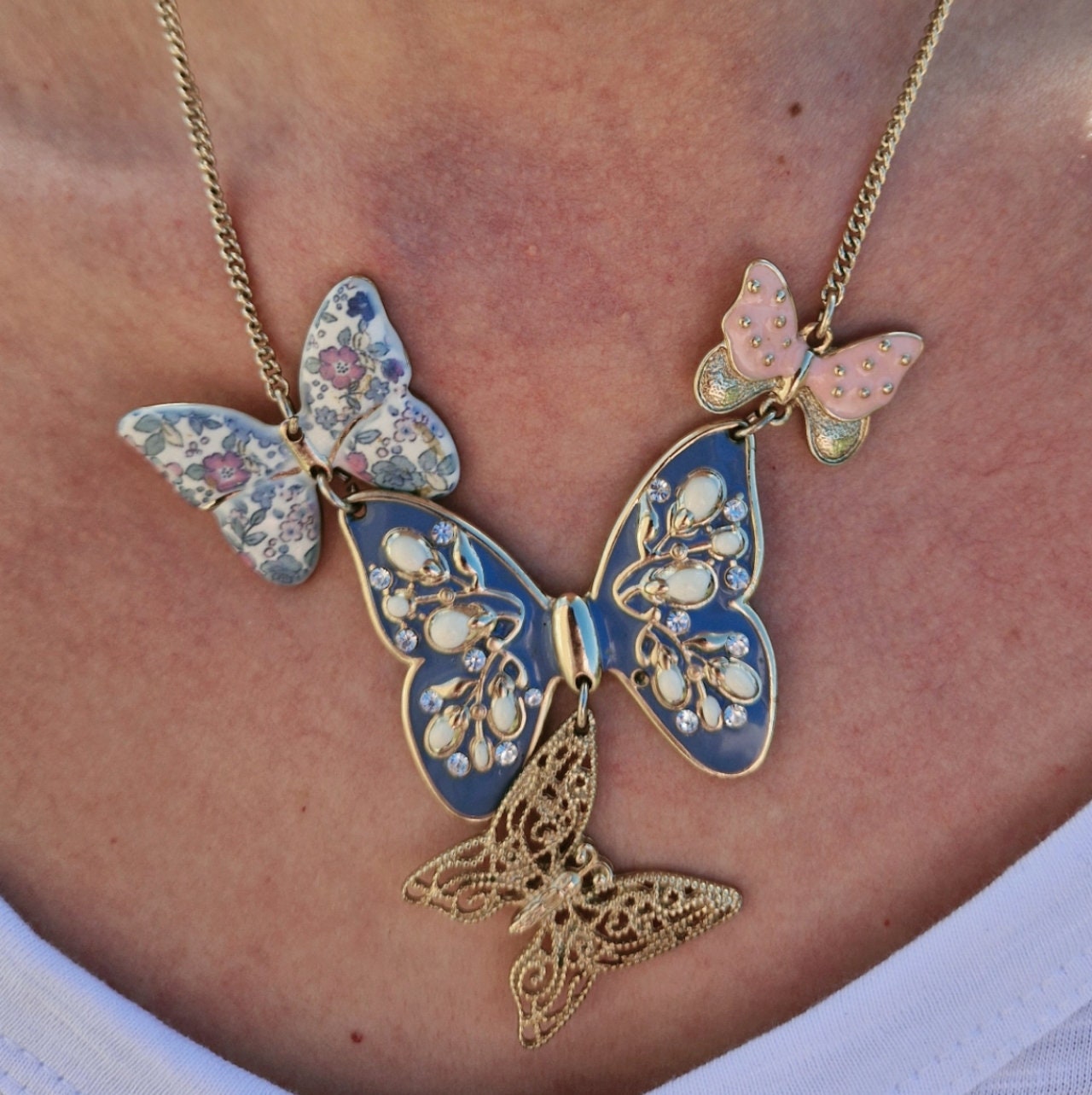 Vintage Butterfly Necklace - Etsy