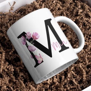 Taza con letras personalizadas con nombre | Regalo perfecto para esposa, colega, educadora, profesora, taza con nombre, taza con letras de nombre.