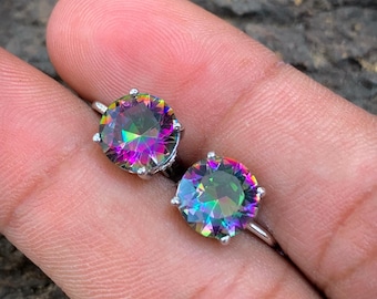 Orecchini a bottone con topazio mistico taglio rotondo da 8 mm, orecchini a bottone in argento, orecchini fatti a mano, orecchini a bottone per matrimonio, orecchini a bottone per anniversario, orecchini a bottone con pietre preziose