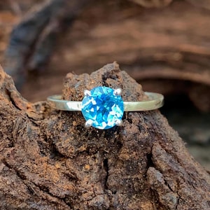 Genuine Blue Topaz Gemstone Ring, 925 Sterling Silver Engagement Ring, Round Brilliant Cut Women Ring, Birthstone Blue Topaz Ring for Gifts