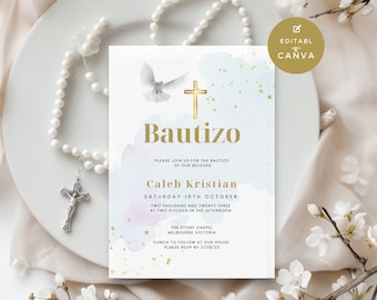 Könnte beinhalten: Eine weiße und blaue Aquarell-Einladung mit goldenen Akzenten für eine Taufe. Die Einladung zeigt eine weiße Taube, ein goldenes Kreuz und den Text "Bautizo" in goldenen Lettern. Der Text auf der Einladung lautet: "Bitte begleiten Sie uns zur Taufe unseres geliebten Caleb Kristian Samstag, 16. Oktober Zwei tausend und dreiundzwanzig um 14:00 Uhr Die Stony Chapel Melbourne Victoria Mittagessen im Anschluss bei uns zu Hause Bitte melden Sie sich bis zum 11.08.23 an"