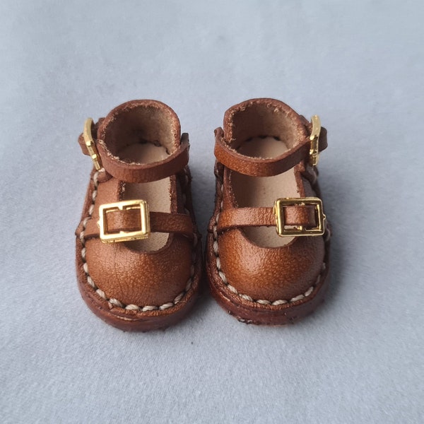 Handmade leather doll shoes 29mm mary janes for miniature knitted frog or dolls