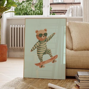 Divertente decorazione da parete con orso e skateboard | Poster vintage con animali verdi e marroni | Illustrazione retrò per soggiorno, ufficio, corridoio | Poster con un'idea regalo fantastica