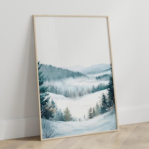 Poster con foresta invernale ad acquerello | Poster invernale per l'arredamento del soggiorno | Poster con paesaggio innevato scandinavo | Decorazione murale per un'atmosfera tranquilla