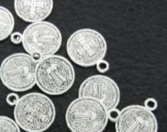 St. Benedict Double Sided Round Jubilee Exorcism Medal  1/2" Medal NEW! Made in Italy Lot of 9