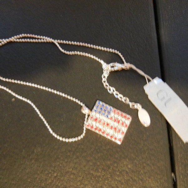 GUESS American Flag Pendant on Chain NEW!
