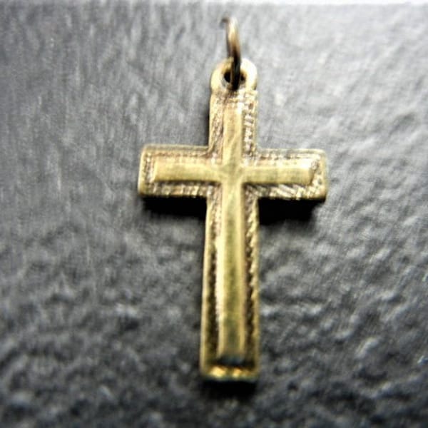 Cross  3/4" Tall Antiqued Brass Tone New!