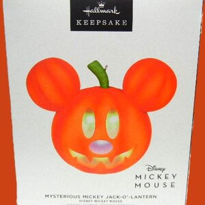 Disney Mickey Mouse Mysterious Mickey Jack-o'-Lantern With Light Hallmark 2024 Keepsake Ornament NEW in Box