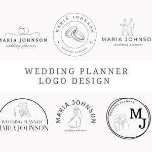 Puede incluir: Cuatro diseños de logo diferentes para una organizadora de bodas llamada Maria Johnson. Los logotipos presentan una pareja, anillos y las iniciales MJ.