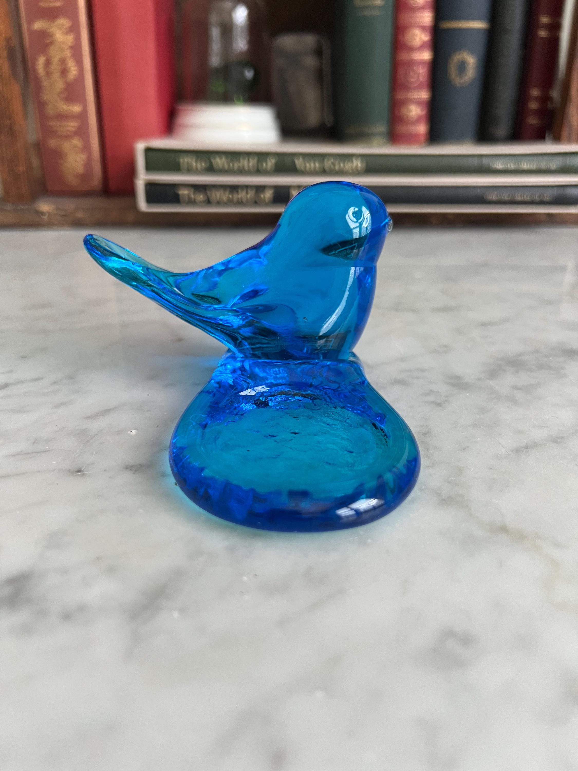Vintage 1988 Leo Ward Signed Blue Glass Bird Figurine – Terra