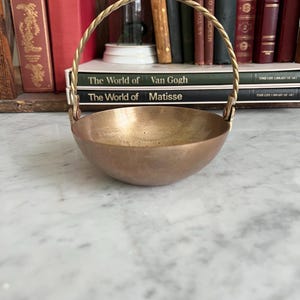 Vintage Brass Bowl with Twisted Handle – Archana Handicrafts India – Rustic Boho Decor
