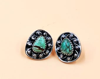 Orecchini a lobo boho in argento sterling con variscite verde
