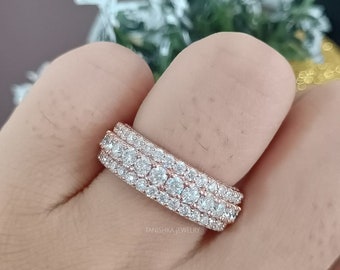 Trois bagues rondes en moissanite brutes, alliance complète pour l'éternité, alliance assortie en or 14 carats, bande d'éternité micro pavée, bague en moissanite éternité