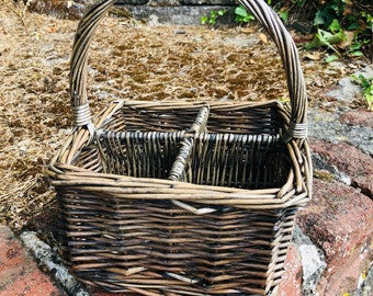 Gorgeous Antique Wash Wicker Square Four Section Cutlery/Condiment Basket