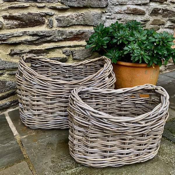 Gorgeous KUBU Grey Rattan 2 x 2 Weave Oval Basket.  Perfect for Kindle, Toys, Dog Toys or Storage. Available In Two Sizes