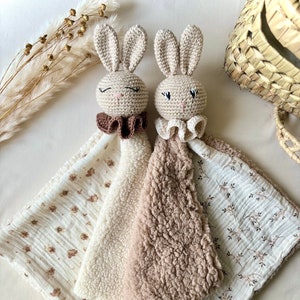 Doudou personnalisé lapin Lison crochet Doudou personnalisé Doudou crochet Cadeau naissance Doudou bébé image 1