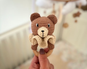 Gaston crochet bear rattle - birth gift - baby gift - rattle