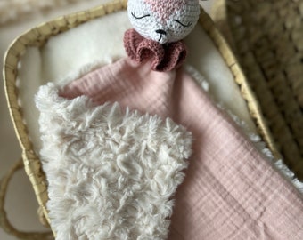 Doudou personnalisé biche crochet - Doudou personnalisé - Doudou crochet - Cadeau naissance - Doudou bébé