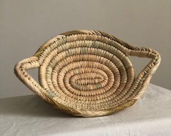 Rattan Oval Tray with Handle Basket Moroccan Handcrafted Storage Basket Oval Serving Tray Woven Home Decor