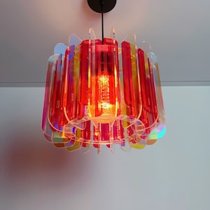 Iridescent Pink Opium Poppy Pendant Lamp Shade Mid Century Modern Decor Maximalist Lighting Kitsch Flamboyant Fleur D'Light zdjęcie 5