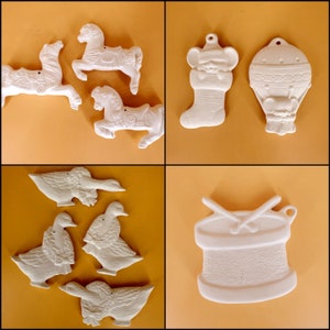 Puede incluir: Un conjunto de diez adornos de cerámica blanca, que incluyen un caballo de carrusel, una media, un globo aerostático, un tambor y cinco pájaros. Los adornos están en blanco y listos para ser pintados.